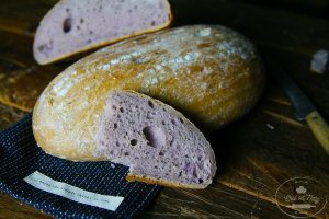 návod na prípravu kváskového chleba s fialovými zemiakmi