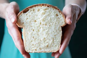 jednoduchý recept na nadýchaný toastový chlieb od Naty